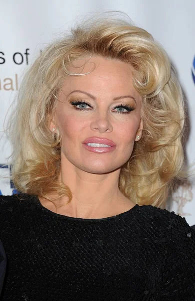 Pamela Anderson Arrivals 4Th Annual Champions Jewish Values International Awards — Stock Photo, Image