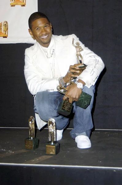Usher Pressroom 2005 Soul Train Music Awards Paramount Studios Los — Foto de Stock