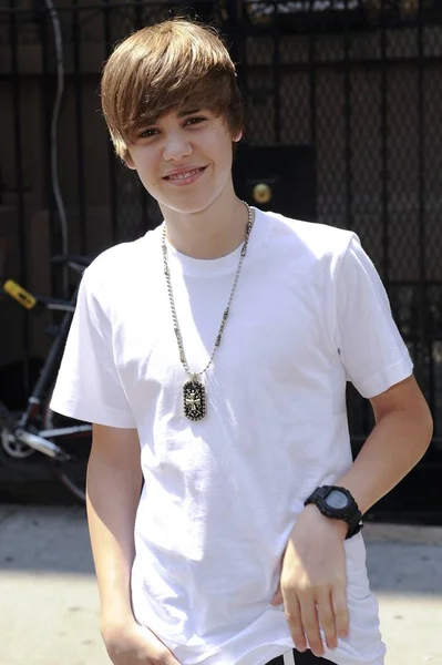 Justin Bieber Quitte Studio Photo Midtown Manhattan Pour Les Candidats — Photo