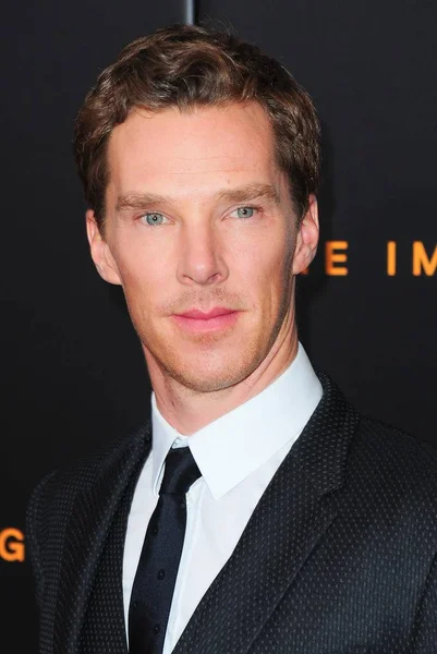 Benedict Cumberbatch Pada Saat Kedatangan Untuk Imitation Game Premiere Ziegfeld — Stok Foto