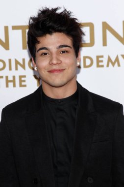 Sebastian Villalobos 2016 Latin Kayıt Akademisi Yılın Kişisi haraç, Mgm Grand Garden Arena, Las Vegas, Nv Kasım 16, 2016 için gelenler. Fotoğraf: James Atoa / Everett Koleksiyonu