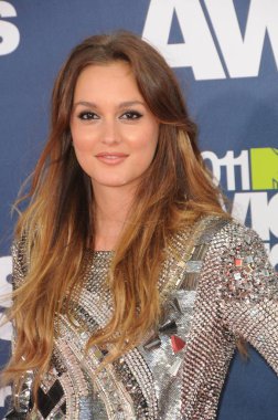 Leighton Meester (Balmain elbise giyiyor) 20 Yıllık Mtv Film Ödülleri için gelenler - Gelenler, Gibson Amfitiyatro, Los Angeles, Ca Haziran 5, 2011. Fotoğraf: Dee Cercone /Everett Collection
