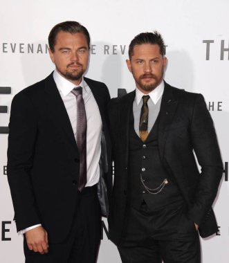 Leonardo Dicaprio, Tom Hardy Revenant Dünya Prömiyeri için gelenler, Tcl Çin 6 Tiyatrolar (eski Grauman's), Los Angeles, Ca Aralık 16, 2015. Fotoğraf: Dee Cercone /Everett Collection