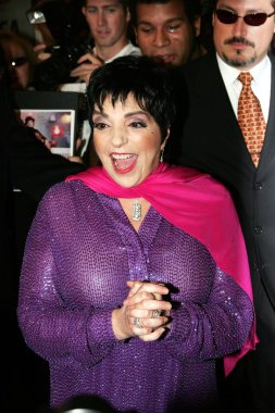 Liza Minnelli Bir Z Toronto Film Festivali Dünya Prömiyeri ile Liza için gelenler, Elgin Tiyatrosu, Toronto, On, Cuma, Eylül 09, 2005. Fotoğraf: Malcolm Taylor / Everett Koleksiyonu
