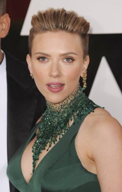 Scarlett Johansson !!! Birleşik Krallık Çıkış !!! 87. Akademi Ödülleri Oscar2015 - Arrivals 1, Hollywood and Highland Center'daki Dolby Tiyatrosu, Los Angeles, Ca Şubat 22, 2015. Fotoğraf: Elizabeth Goodenough / Everett Koleksiyonu
