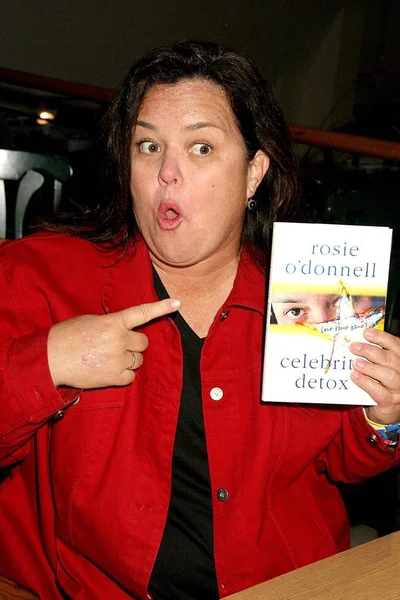 Rosie O''Donnell at in-store appearance for Rosie O''Donnell CELEBRITY DETOX Book Signing, The Book Revue, Huntington, NY, October 26, 2007. Photo by: Rob Rich/Everett Collection