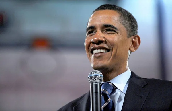Demokratischer Präsidentschaftskandidat Illinois Senator Barack Obama Bei Einem Öffentlichen Auftritt — Stockfoto