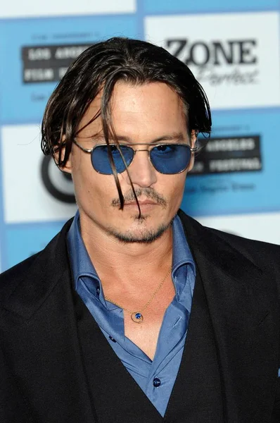 Johnny Depp Las Llegadas Para Estreno Enemigos Públicos 2009 Los —  Fotos de Stock