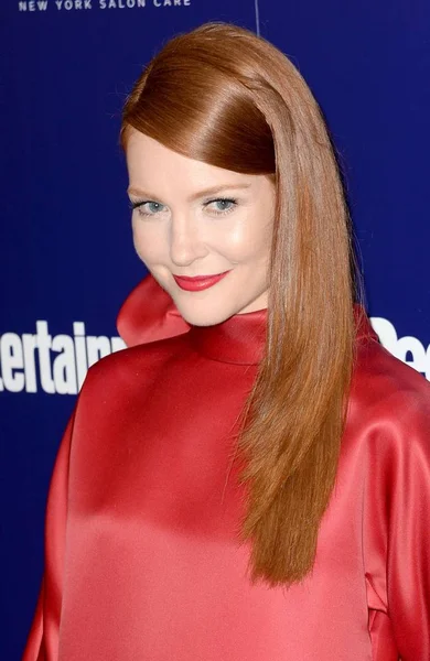 Darby Stanchfield Las Llegadas Entertainment Weekly People Upfronts Party High — Foto de Stock