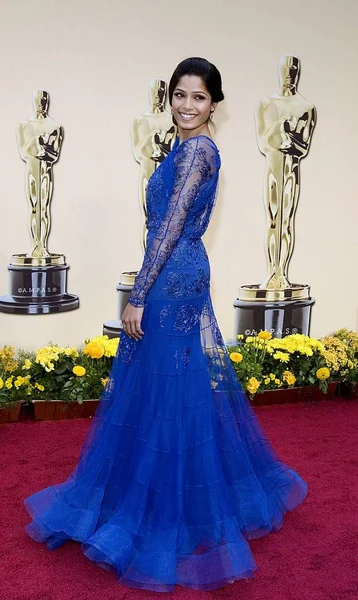 Freida Pinto Wearing John Galliano Gown Arrivals 81St Annual Academy — Stock Photo, Image