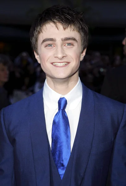 Daniel Radcliffe Agli Arrivi Harry Potter Goblet Fire Premiere Ziegfeld — Foto Stock