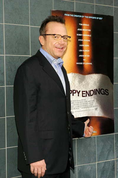 Tom Arnold Chegadas Para Happy Endings Premiere Chelsea Clearview Cinema — Fotografia de Stock