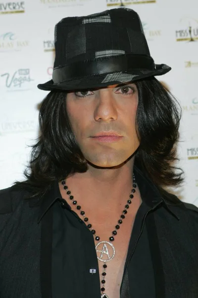 Criss Angel Vid Ankomst För Miss Universe 2010 Pageant Ankomster — Stockfoto