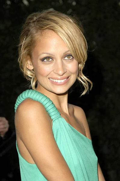 Nicole Richie Las Llegadas Los 15º Premios Anuales Medios Ambientales — Foto de Stock