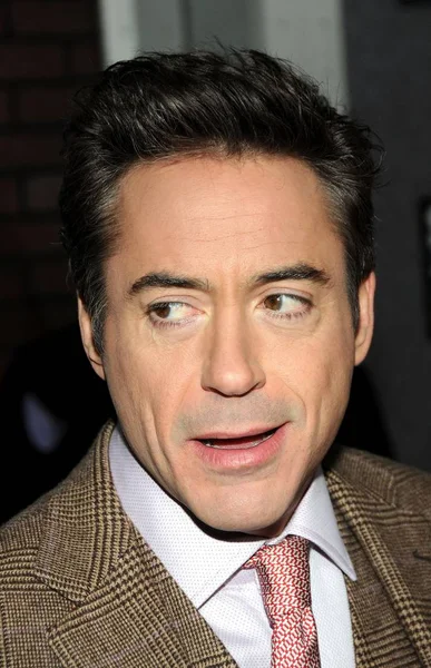 Robert Downey Bij Aankomsten Voor Sherlock Holmes Premiere Alice Tully — Stockfoto