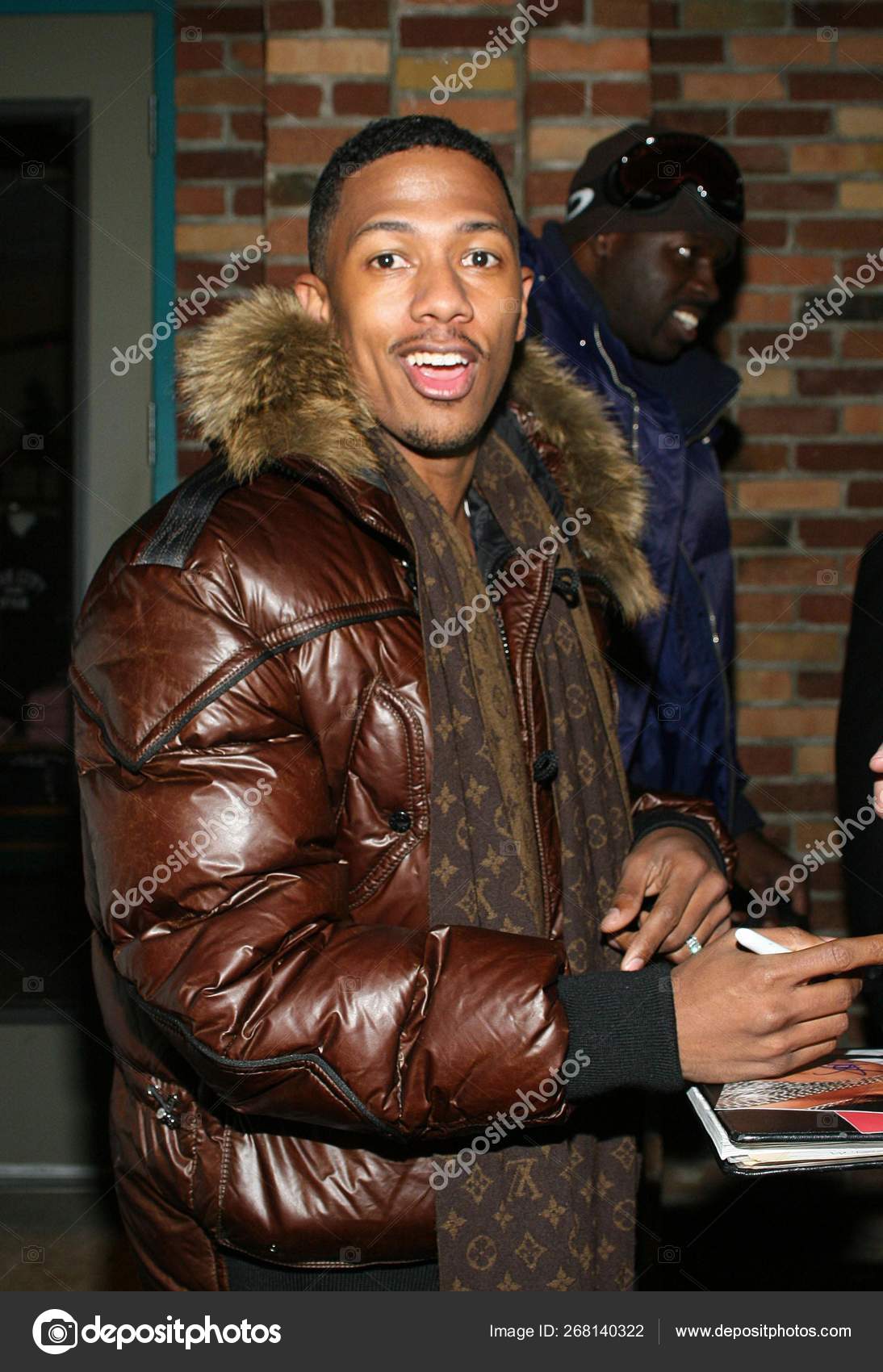 Nick Cannon Wearing Louis Vuitton Scarf Out Thu Sundance Film – Stock  Editorial Photo © everett225 #268140322
