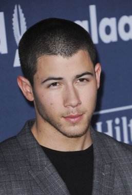 Nick Jonas 27 yıllık GLAAD Medya Ödülleri, Beverly Hilton Otel, Beverly Hills, CA Nisan 2, 2016 için gelenler. Fotoğraf: Elizabeth Goodenough/Everett Collection