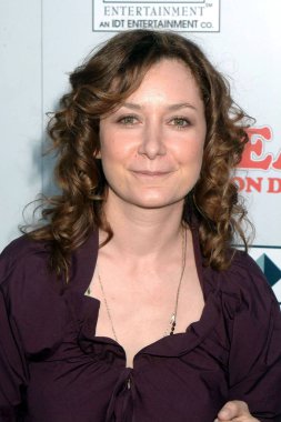 Sara Gilbert Roseanne sezon bir DVD fırlatma partisi, Lucky Strike bowling merkezi Hollywood/Highland Complex, New York, NY, Pazartesi, Temmuz 18, 2005 için gelenler. Fotoğraf: Jody Cortes/Everett Collection