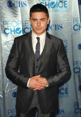 Zac Efron at arrivals for People's Choice Awards 2011 - ARRIVALS, Nokia Theatre L.A. LIVE, Los Angeles, CA January 5, 2011. Photo By: Dee Cercone/Everett Collection
