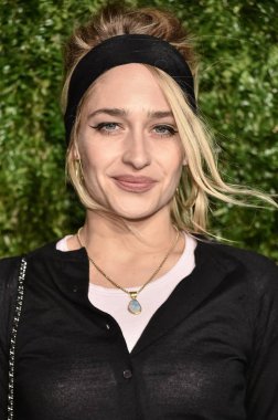 Jemima Kirke Chanel 12 Yıllık Tribeca Film Festivali Sanatçılar Akşam Yemeği için gelenler, Balthazar Restaurant, New York, Ny Nisan 24, 2017. Fotoğraf: Steven Ferdman / Everett Koleksiyonu