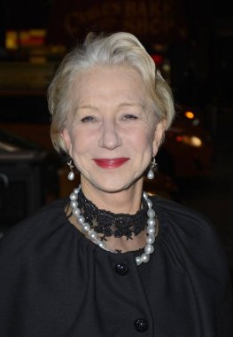Helen Mirren Broadway'de Seyirci Açılış Gecesi için katılım, Gerald Schoenfeld Tiyatrosu, New York, Ny Mart 8, 2015. Fotoğraf: Derek Storm / Everett Koleksiyonu