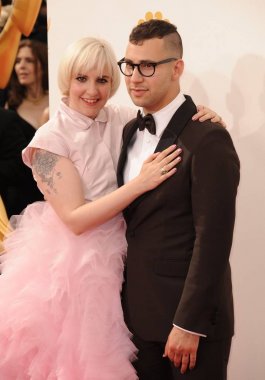 Lena Dunham, Jack Antonoff 66 Primetime Emmy Ödülleri için gelenler 2014 Emmy - Bölüm 2, Nokia Theatre L.A. Live, Los Angeles, Ca Ağustos 25, 2014. Fotoğraf: Dee Cercone /Everett Collection