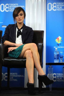 Düşes için Basın Toplantısı için basın toplantısında Keira Knightley, Sutton Place Hotel, Toronto, On, Eylül 07, 2008. Fotoğraf: Kristin Callahan / Everett Koleksiyonu
