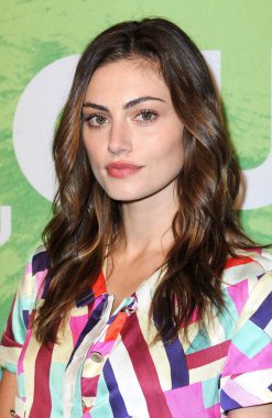 The CW Upfronts 2016 için gelen gelen Phoebe Tonkin, Londra Hotel, New York, NY 19 Mayıs 2016. Fotoğraf: Kristin Callahan/Everett Collection