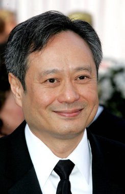 Ang Lee Oscar 78 Yıllık Akademi Ödülleri için gelenler, Kodak Tiyatrosu, Los Angeles, Ca, Mart 05, 2006. Fotoğraf: Emilio Flores /Everett Collection
