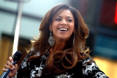 Beyonce için sahnede Beyonce Gerçekleştirir Nbc Today Show Konser, Rockefeller Center, New York, Ny, Aralık 04, 2006. Fotoğraf: George Taylor / Everett Koleksiyonu