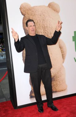 Patrick Warburton Ted 2 Premiere, Ziegfeld Tiyatrosu, New York, Ny Haziran 24, 2015 için gelenler. Fotoğraf: Kristin Callahan / Everett Koleksiyonu