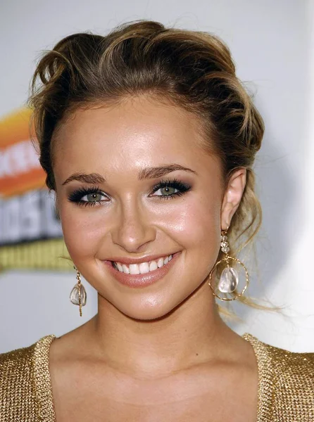 Hayden Panettiere Ved Ankomst Til 2007 Nickelodeons Kids Choice Awards - Stock-foto