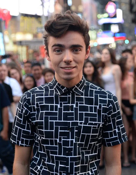 Nathan Sykes Location Video Shoot Times Square Out Celebrity Candids — Stock Photo, Image