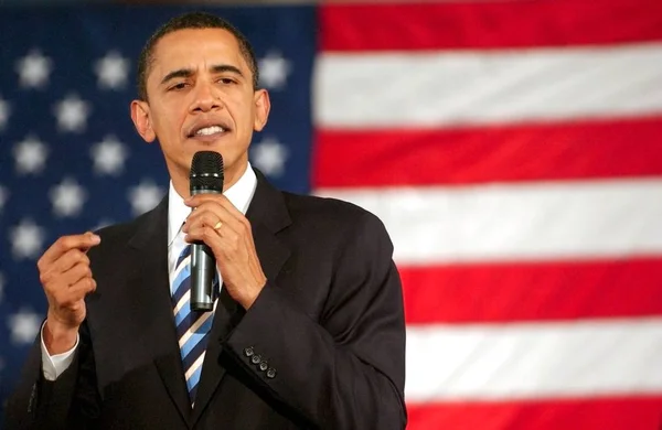 Barack Obama Scenen För Barack Obama Presidentvalskampanjen Rally Keene High — Stockfoto
