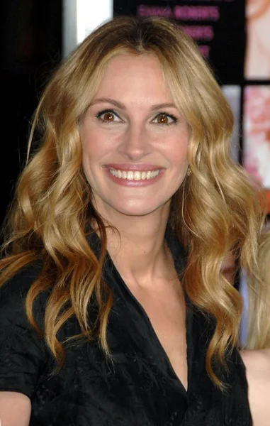 Julia Roberts Agli Arrivi Valentine Day Premiere Grauman Chinese Theatre — Foto Stock