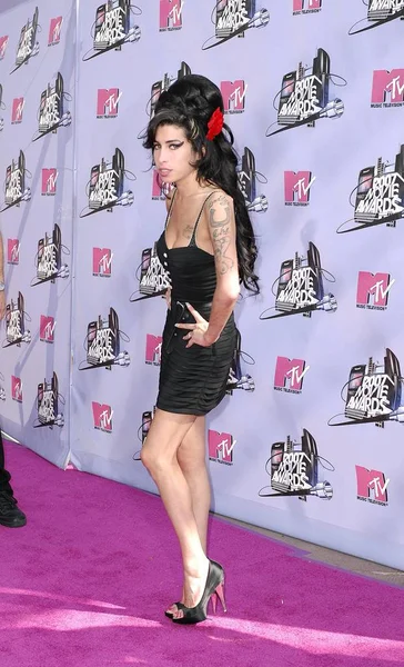 Amy Winehouse Při Příjezdu 2007 Mtv Film Awards Příjezdy Gibson — Stock fotografie
