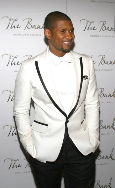 Usher Atendimento Para Celebração Véspera Ano Novo Bank Nightclub Bellagio — Fotografia de Stock