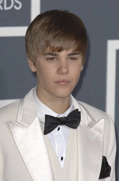 Justin Bieber Bij Aankomsten Voor 53E Jaarlijkse Grammy Awards Staples — Stockfoto