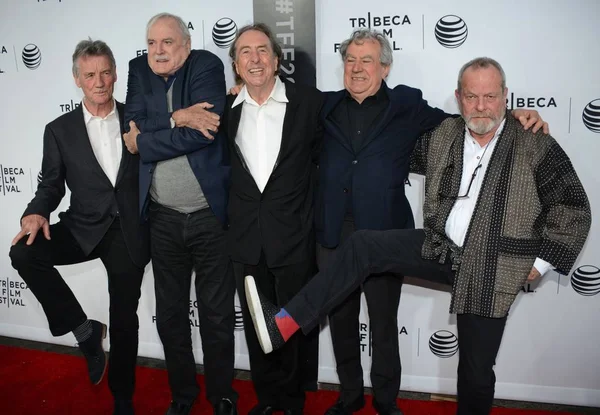 Vid Ankomster För Monty Python Och Den Heliga Graal Årsdagen — Stockfoto