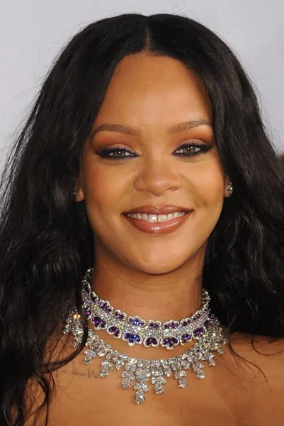 Rihanna Przylotach Dla Rihannas 3Rd Annual Diamond Ball Cipriani Wall — Zdjęcie stockowe
