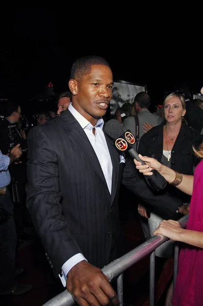 Jamie Foxx Aux Arrivées Pour Kingdom Los Angeles Premiere Mann — Photo