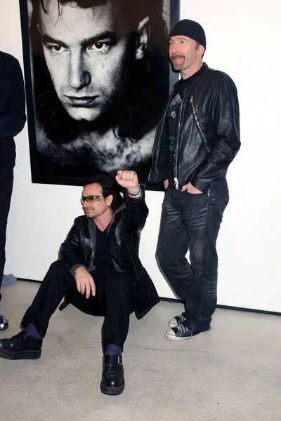 Bono Rand Bij Aankomsten Voor Anton Corbijn Fototentoonstelling Vieren Jaar Stockfoto
