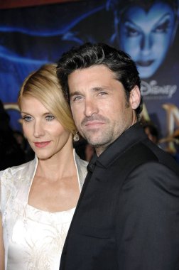 Jill Fink, Patrick Dempsey Enchanted Los Angeles Premiere için gelenler, El Capitan Tiyatrosu, Los Angeles, Ca, Kasım 17, 2007. Fotoğraf: Michael Germana / Everett Koleksiyonu