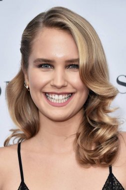 Denizci Brinkley Cook, 2017 Glamour Yılın Kadınları Ödülleri, Kings Theatre, Brooklyn, Ny 13 Kasım 2017 için gelenler. Fotoğraf: Steven Ferdman / Everett Koleksiyonu