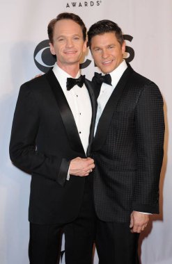 Neil Patrick Harris, David Burtka 68 Yıllık Tony Ödülleri için gelenler 2014 - Bölüm 2, Radio City Music Hall, New York, Ny Haziran 8, 2014. Fotoğraf: Kristin Callahan / Everett Koleksiyonu