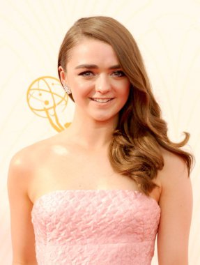 Maisie Williams 67. Primetime Emmy Ödülleri 2015 - Arrivals 2, The Microsoft Theater (eski adıyla Nokia Theatre L.A. Live), Los Angeles, Ca September 2015 için geliyor. Fotoğraf: Elizabeth Goodenough / Everett Koleksiyonu