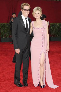 Kevin Bacon, Kyra Sedgwick 61 Primetime Emmy Ödülleri için gelenler - Gelenler, Nokia Tiyatrosu, Los Angeles, Ca Eylül 20, 2009. Fotoğraf: Roth Stok / Everett Koleksiyonu
