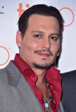 Johnny Depp Toronto Uluslararası Film Festivali'nde Black Mass Premiere için gelenler 2015, Visa Screening Room, Toronto, Eylül'de 14, 2015. Fotoğraf: Gregorio Binuya / Everett Koleksiyonu