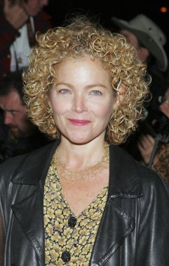 Universal Pictures, Ziegfeld Tiyatrosu, New York, Ny, 30 Ekim 2005 tarafından Jarhead Premiere için gelenler Amy Irving. Fotoğraf: Gregorio Binuya /Everett Collection