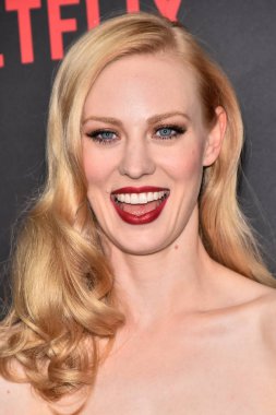 Deborah Ann Woll gelen gelen Marvel ' 'S Daredevil sezon Iki Premiere Netflix, Loews Lincoln Square 13, New York, NY Mart 10, 2016. Fotoğraf: Steven Ferdman/Everett Collection